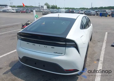 2024 Toyota Prius Prime Se from USA, damaged, VIN JTDACACU4R3033689